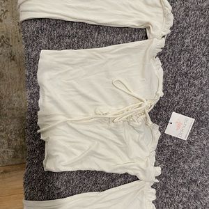 White off the shoulder crop top